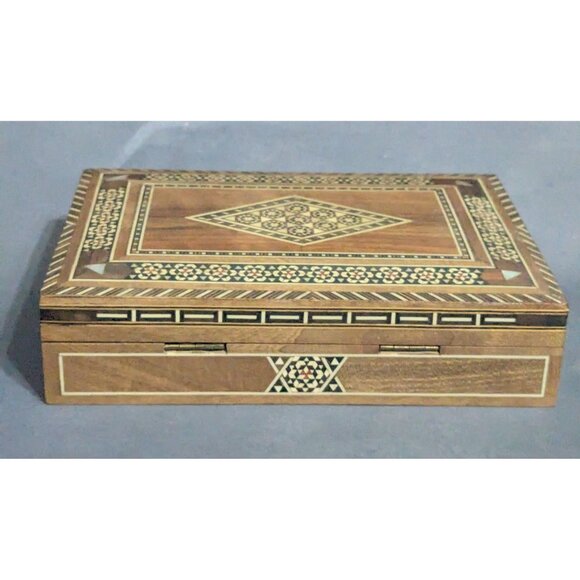 Vintage Marquetry Intricate Inlay Wood Box Trinket Jewelry Handmade - Picture 10 of 12